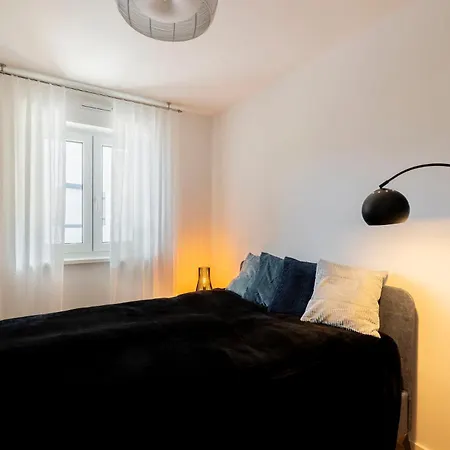 Steg52 Chiemsee Apartment Übersee